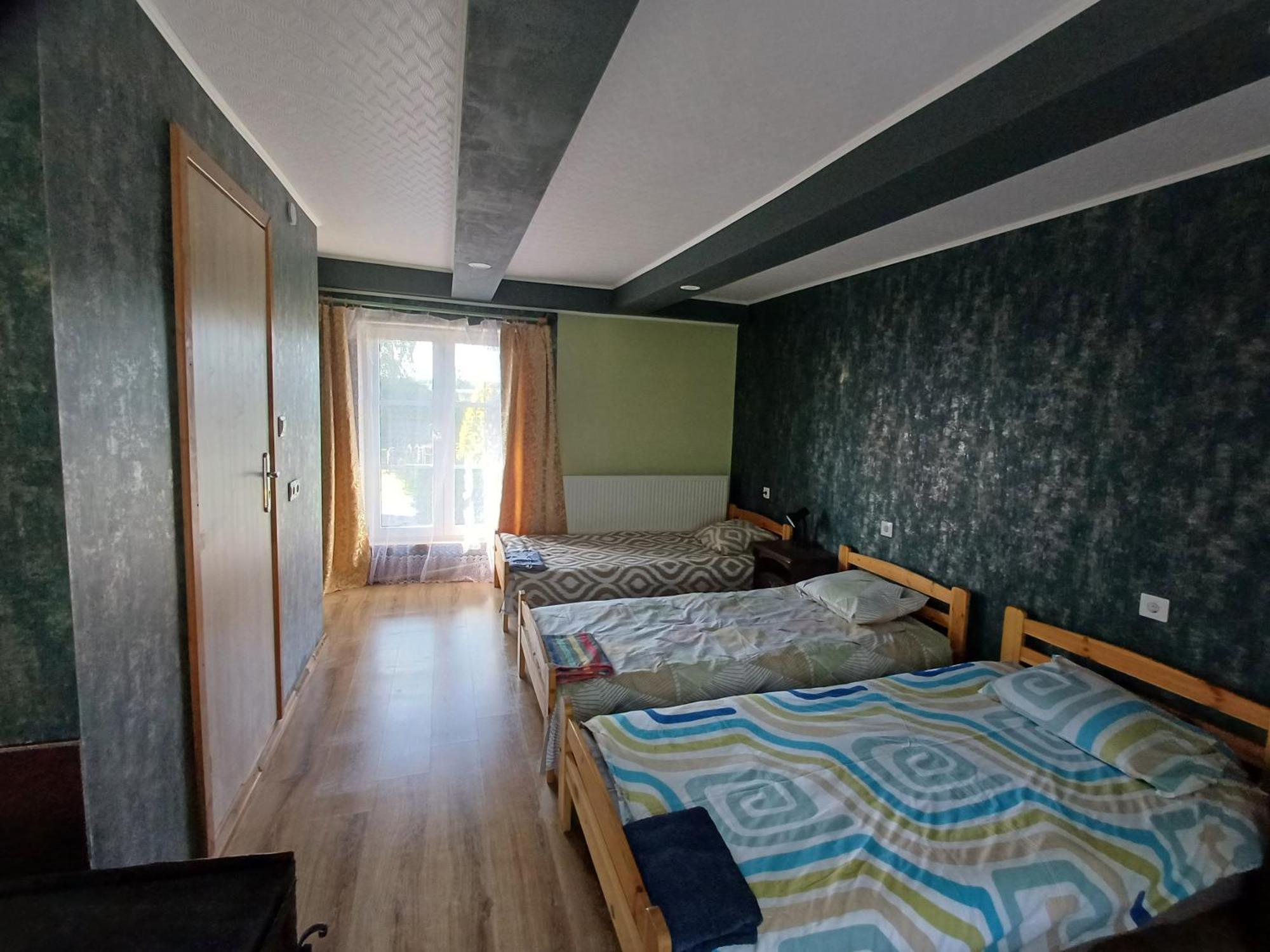 Viesu Nams "Laimes Pakavs" Hotel Straupe Bagian luar foto