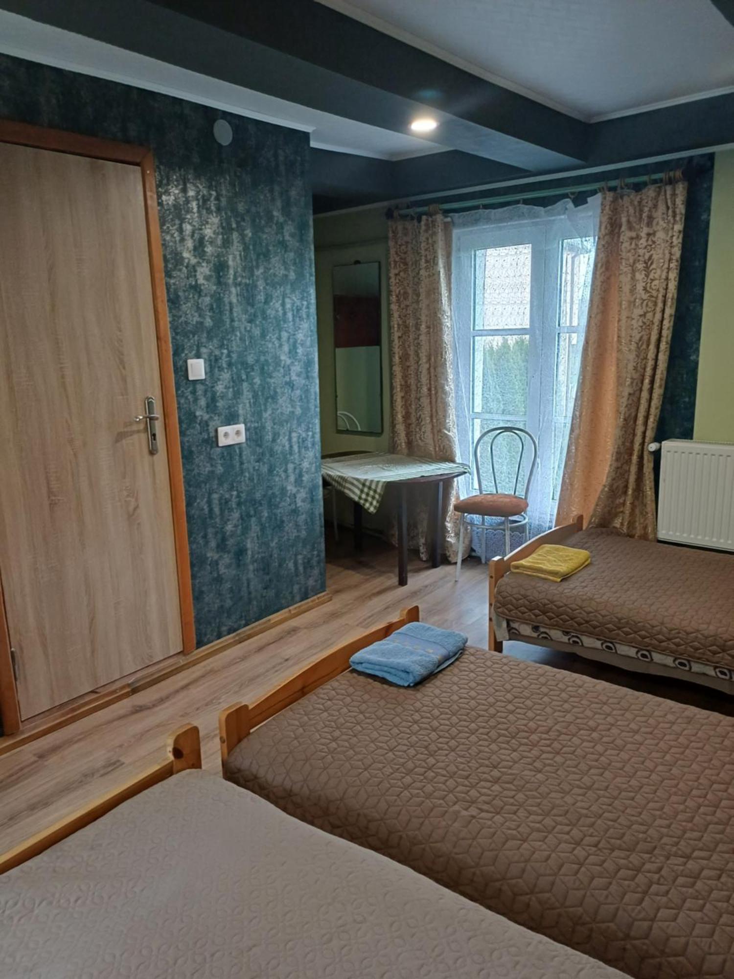Viesu Nams "Laimes Pakavs" Hotel Straupe Bagian luar foto